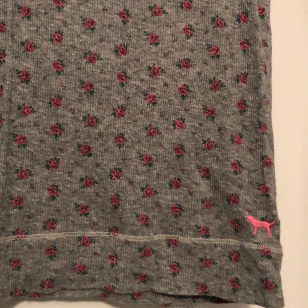 PINK Victoria’s Secret flannel top - Picture 3 of 3